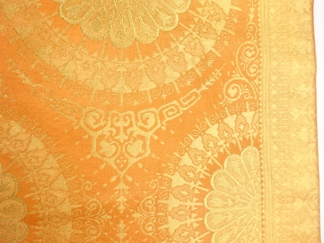  川島織物製　菊に抽象模様織出し丸帯